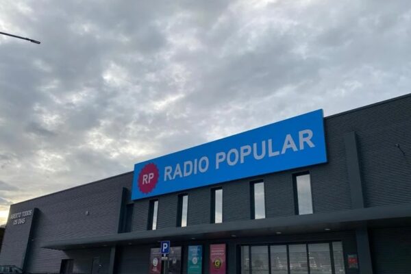 A Radio Popular tem em aberto várias oportunidades de emprego um pouco por todo o país